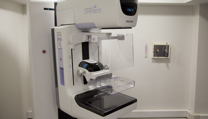 Specjalistyczne urządzenie do wykonania badania mammograficznego