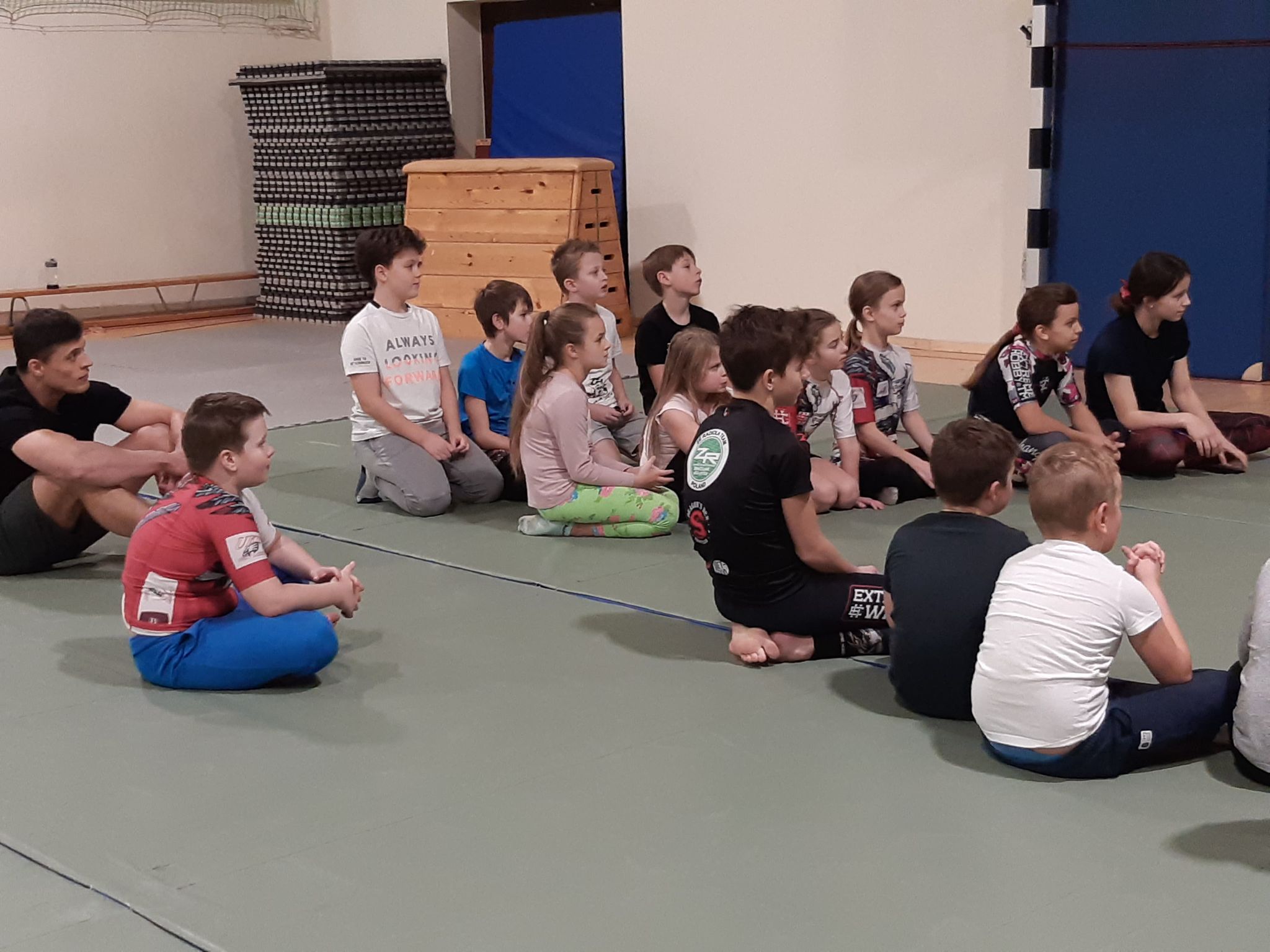 W Szkole Podstawowej im. Cypriana Kamila Norwida w Zakręcie odbyła się akcja „Spotkanie z Mistrzem”