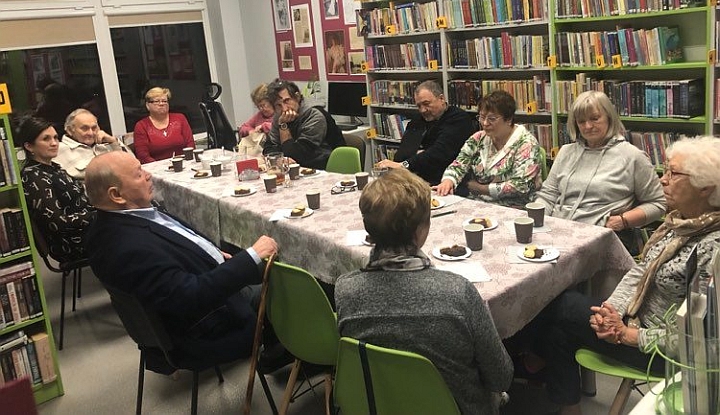 Pierwsze spotkanie "Dyskusyjnego Klubu Książki" w Glinance