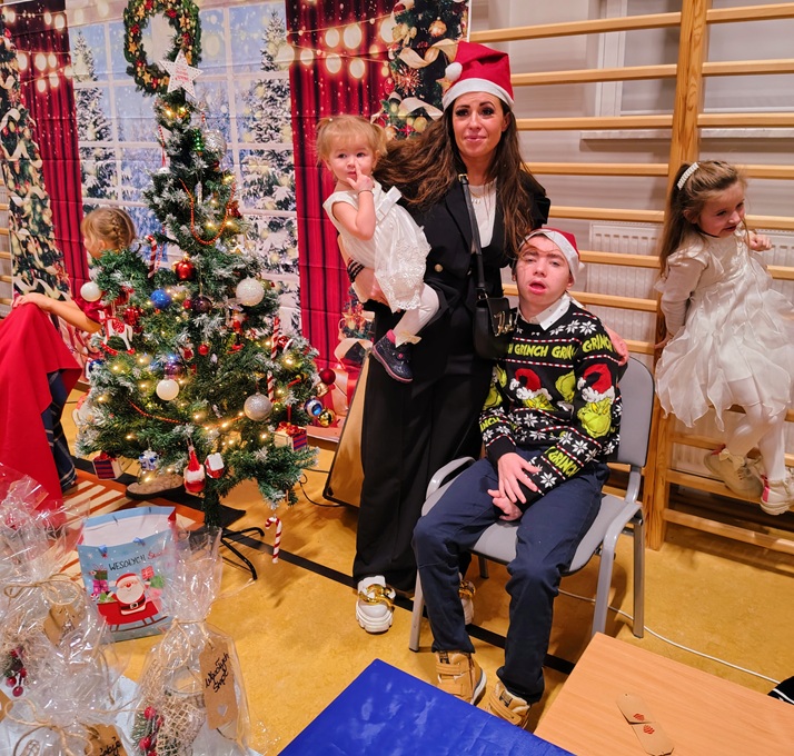 Świąteczne Targowisko w Gliniance (Foto: SP Glinianka)